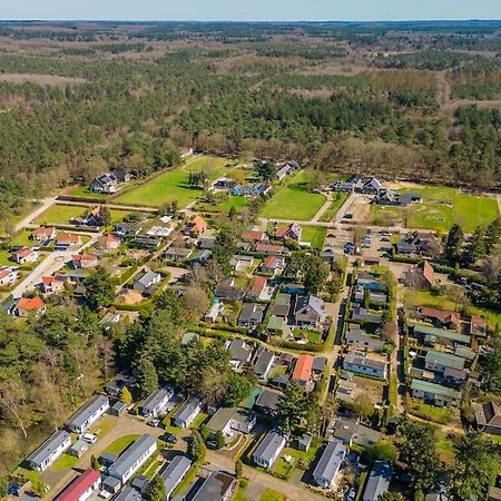 4-Pers. Chalet Met Eigen Parkeerplaats In Veluwe Villa Putten Exteriör bild