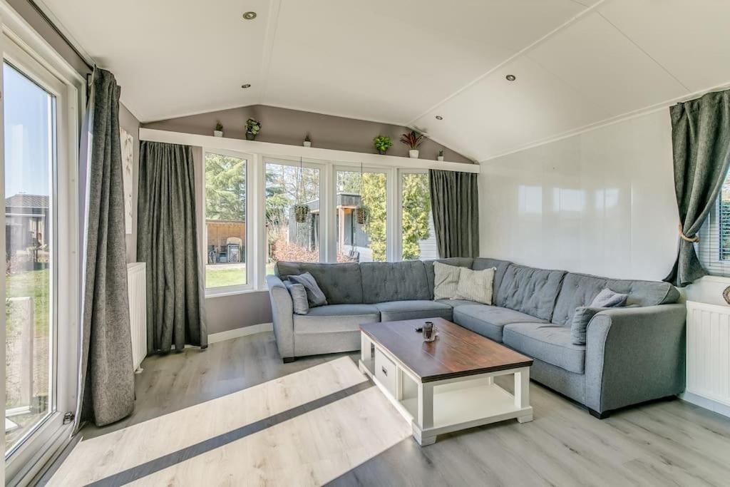 4-Pers. Chalet Met Eigen Parkeerplaats In Veluwe Villa Putten Exteriör bild